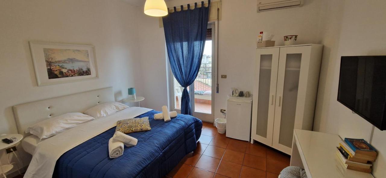 Hotel Il Balconcino à Naples Extérieur photo